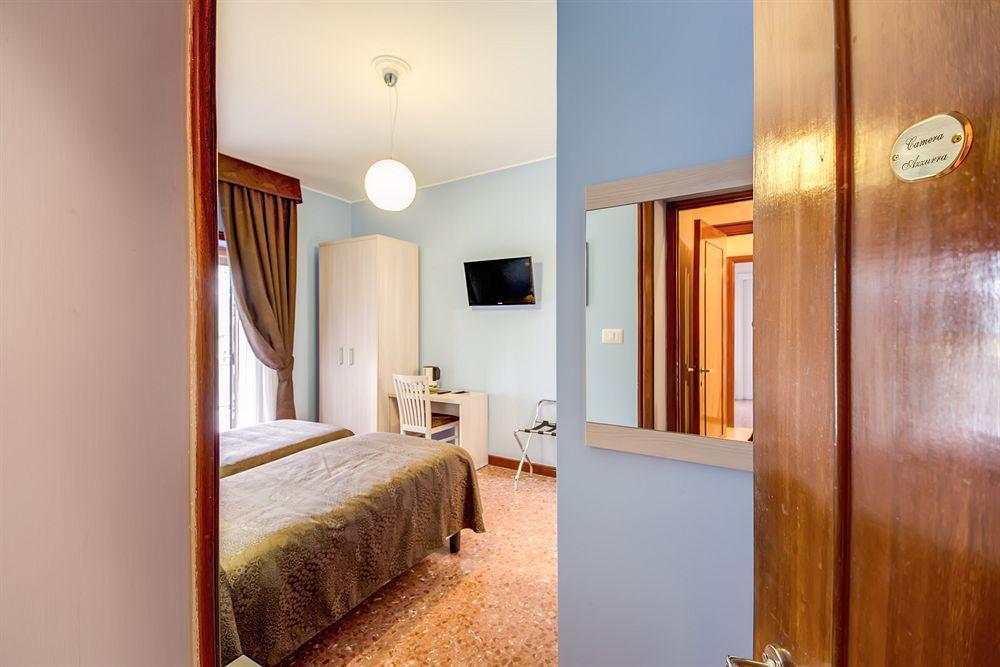 Couette-café Domus Cornelia Rome